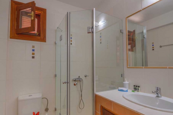 wc-1900px5EB23D1C-9EC9-D0E7-663D-A5760AB2D0BC.jpg